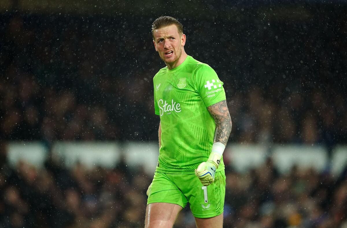 LIVE – Everton v Chelsea: Will Toffees be buoyed by takeover and burst Blues’ bubble?