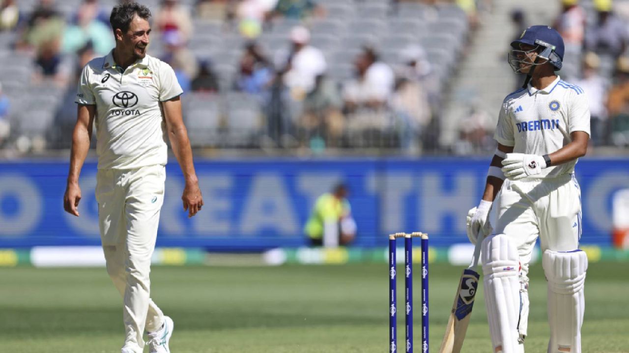 Yashasvi Jaiswal reprimanded for Mitchell Starc sledge