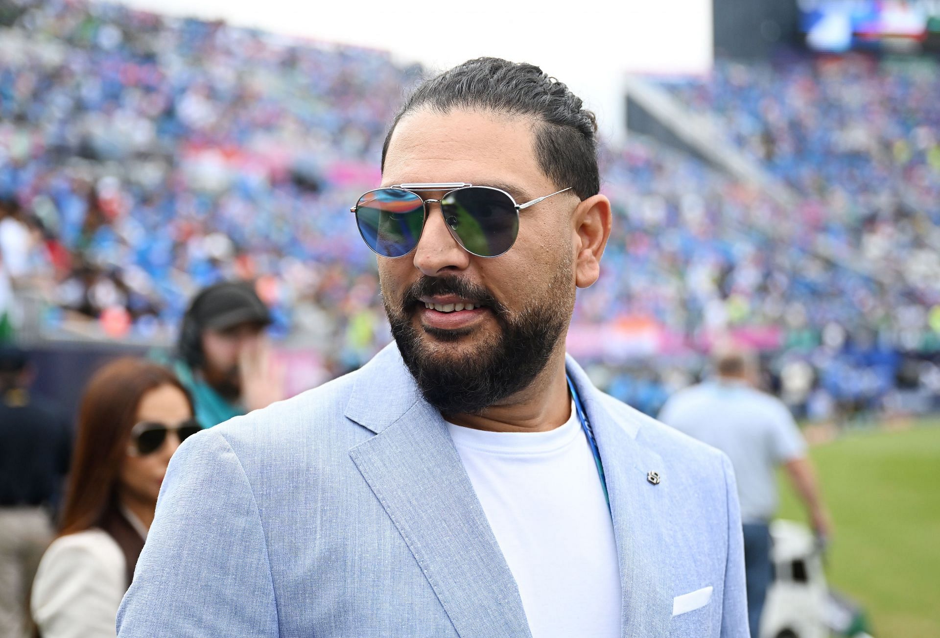 "Cheers to a life that has always broken boundaries" - Bollywood actress wishes Yuvraj Singh on his 43rd birthday 1 c36bc 17340067536692 1920