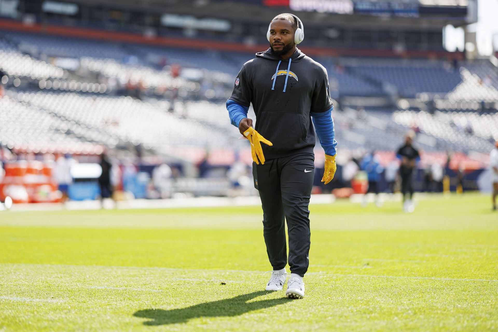 Why is J.K. Dobbins not playing tonight? Exploring Chargers RB's absence for Week 16 TNF vs. Broncos